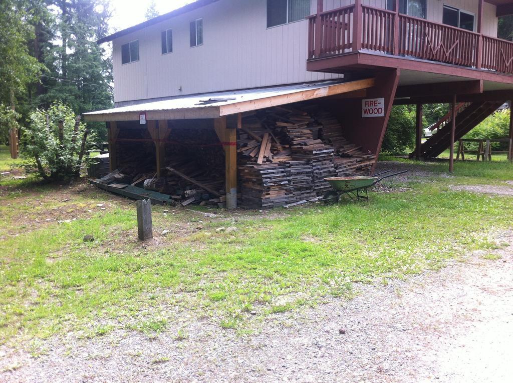 Clearwater Rv Park Hotel Exterior photo