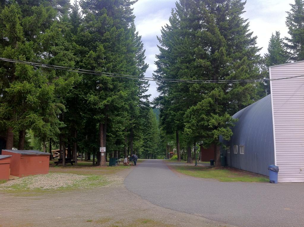 Clearwater Rv Park Hotel Exterior photo